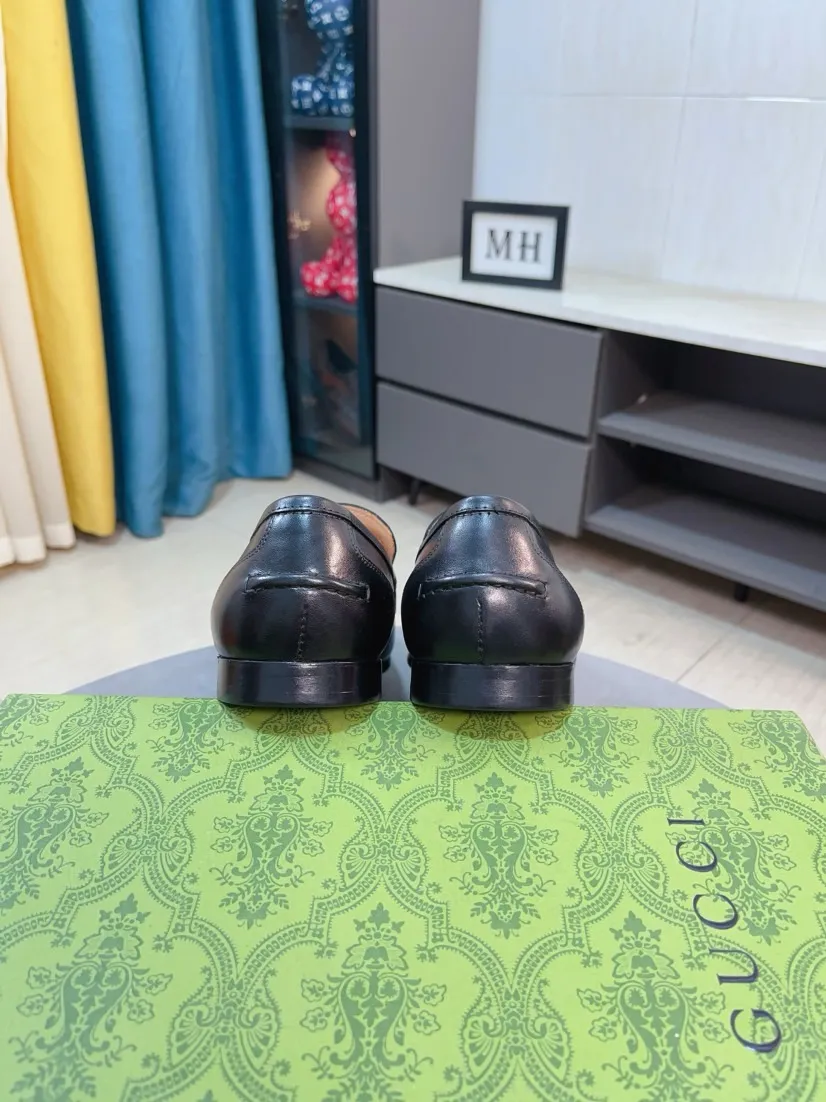Men's shoes 💰500🌹🌹【GUCCI】The most popular classic Gucci leather shoes. Synchronized with the official website, the upper is made of Italian first-layer cowhide ➕cowhide lining, with unique brand and unique craftsmanship. Highlighting the hot style of the new year. Stop hesitating, stop wandering, get it now. Number: 38--44